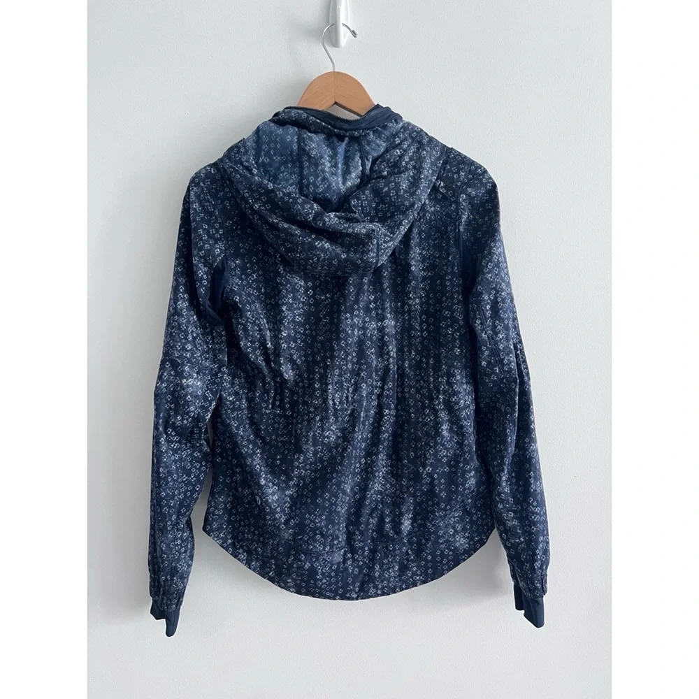 Lululemon jacket size 6 blue spring forward jacket running - Picture 5 of 13